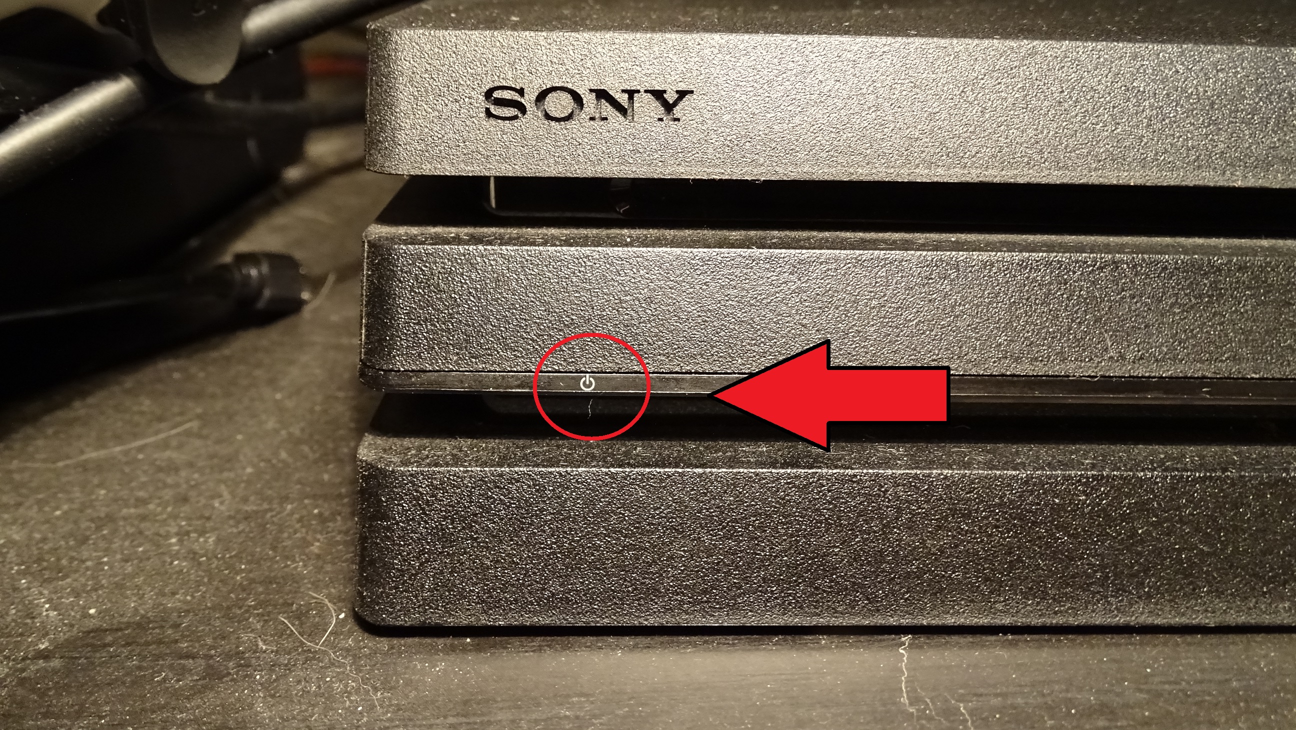 ps4 pro on button
