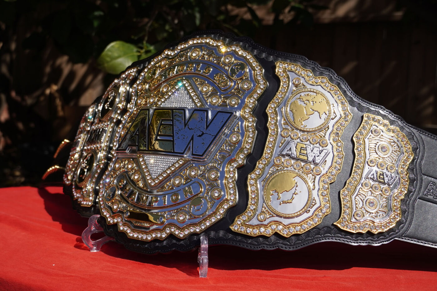 Official AEW World Championship Replica Review | hXcHector.com