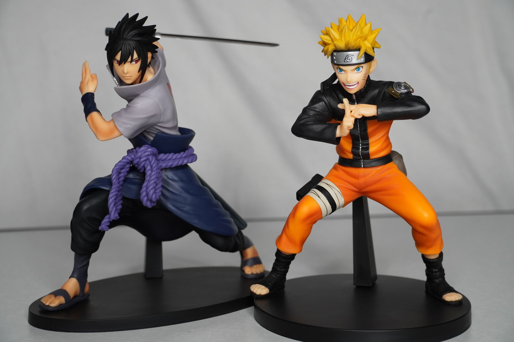 Naruto: Shippuden Sasuke Uchiha: Animation 20th Anniversary Costume  Non-Scale Figure