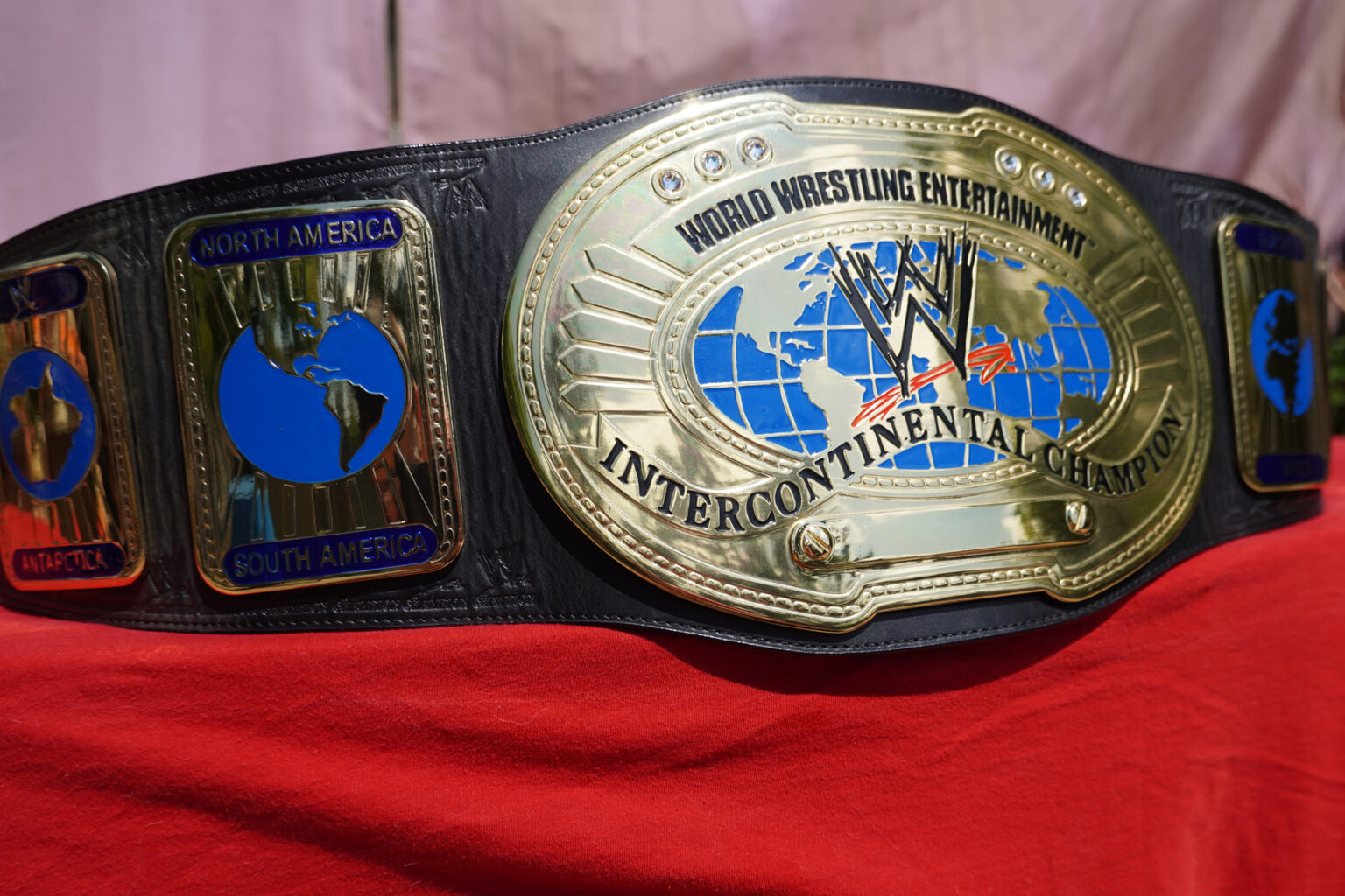 WWE Attitude Era Intercontinental Championship Ultra Deluxe Replica ...