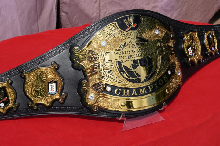 WWE Undisputed Championship V2 Replica Review - WWE Shop | HXcHector.com