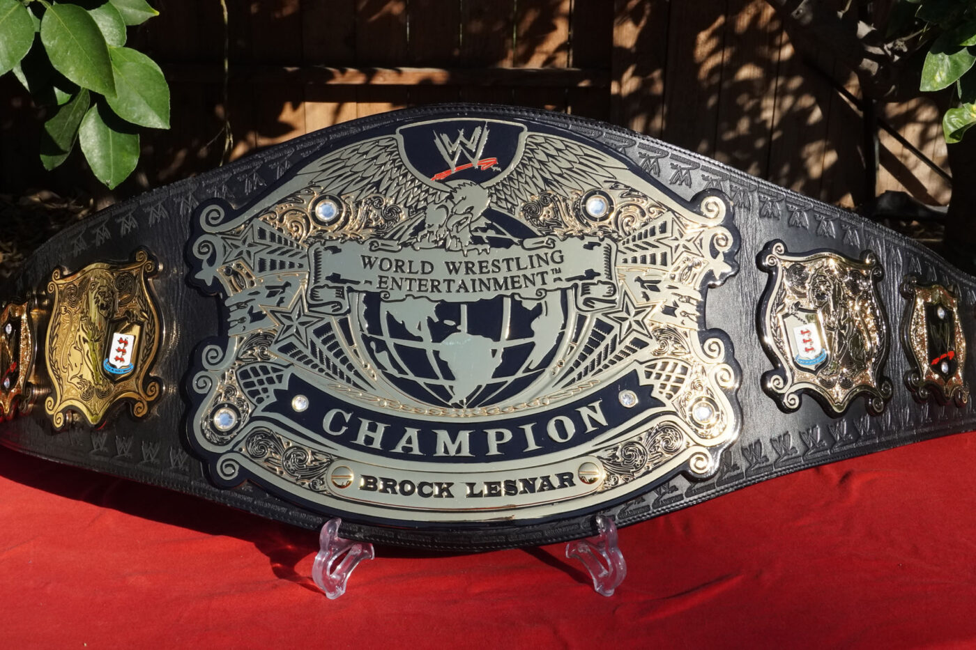 WWE Undisputed Championship V2 Ultra Deluxe Replica Review - Figs Toy ...